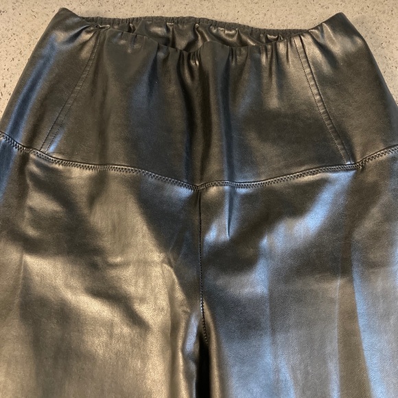 Wilfred Free - Black pants/leggings - Picture 2 of 5